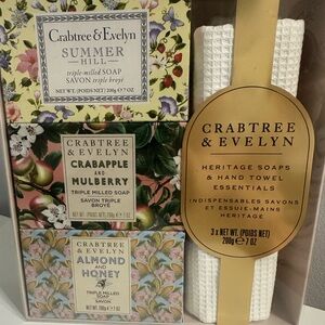 Crabtree & Evelyn HERITAGE SOAPS & HAND TOWEL ESSENTIALS SET 3x-7ozBar 3-Scents